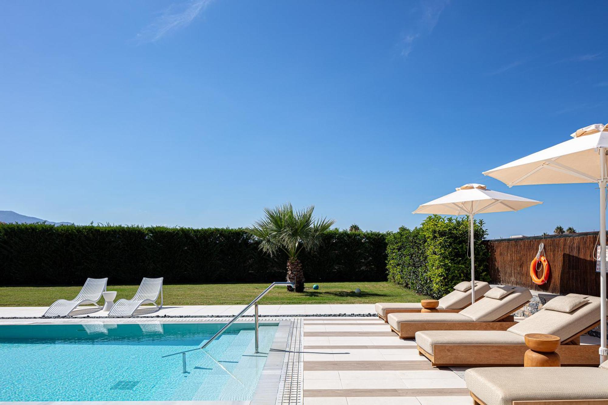 Terrazzo Luxury Villas Pigianos Kampos  Ngoại thất bức ảnh